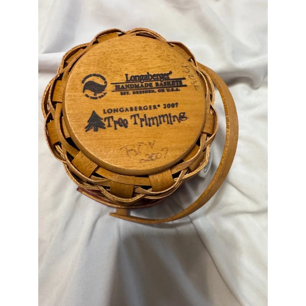 Longaberger Retired 2007 Tree Trimming Peppermint Stripe Basket box Liner Liner